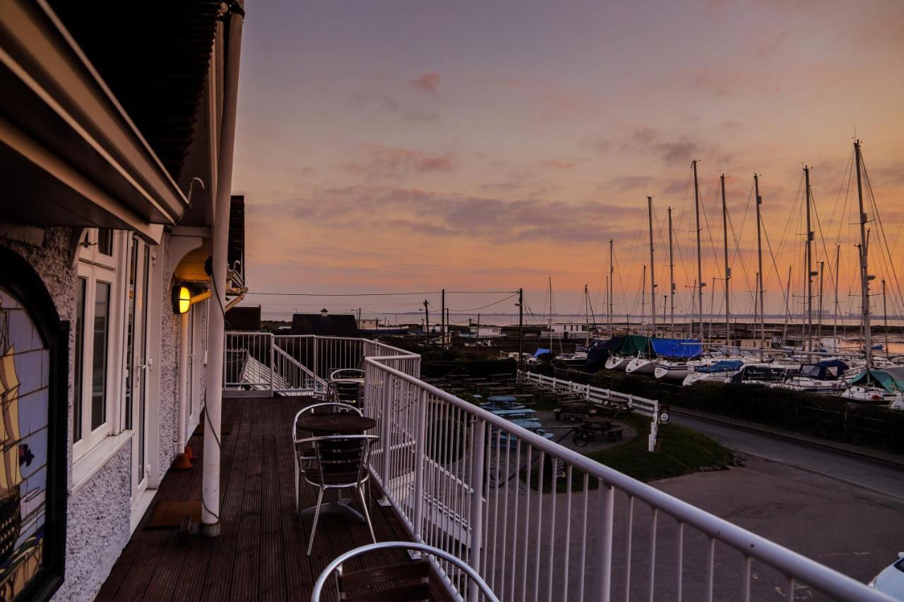 The Victory At Mersea West Mersea Buitenkant foto